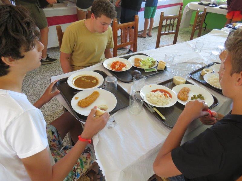 Village Camps International Summer Camp Chiclana, Spain 2017-07-28 https://www.villagecamps.com/journals_admin/images/1823-6917-P_20170704_110540 (98).jpg
